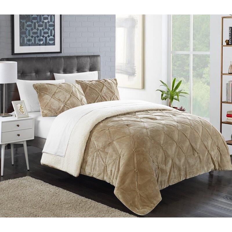 Willa Arlo Interiors Fontane Comforter Set & Reviews | Wayfair